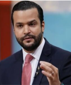 RAFAEL PAZ. El excadidato a senador por el PLD-DN, en la pasada contienda, ya conoce el territorio capitalino cuando tuvo que recorrer cada sector de las tres circunscripciones.No está claro aún si optaría por la senaduría o por la alcaldía del DN, pero los números les favorecen en ambas direcciones. Últimamente cobra fuerza la posibilidad de que sea el candidato a alcalde para el 2024.