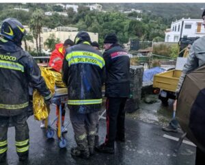 Al menos 8 muertos en una riada en la isla italiana de Ischia