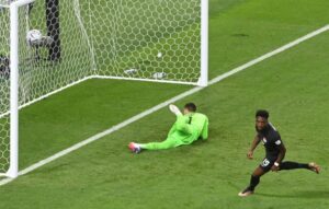 Croacia se acerca a octavos y elimina a Canadá con un contundente 4-1