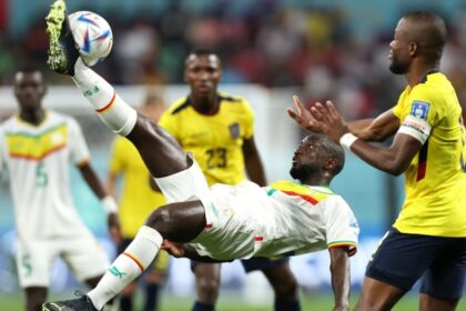Senegal gana y le quita a Ecuador un lugar en los octavos de final del Mundial 2022
