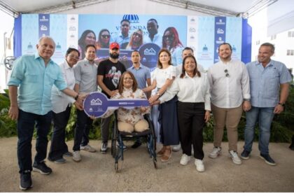 Gobierno entrega 200 apartamentos en “Mi Vivienda Hato Nuevo”