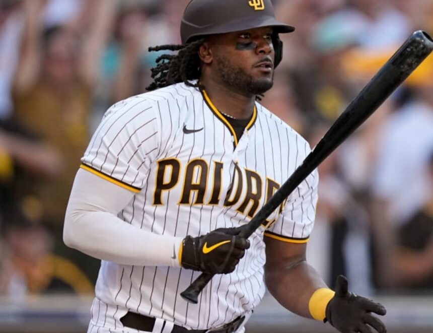 Guardians, 1B Josh Bell alcanzan contrato de $33 millones por dos años
