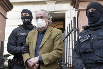 Presunto plan golpista alemán genera decenas de arrestos