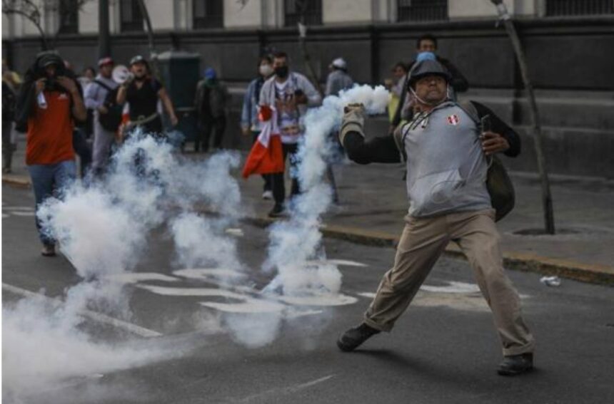 Aumenta a siete la cifra de muertos en protestas contra Boluarte en 24 horas