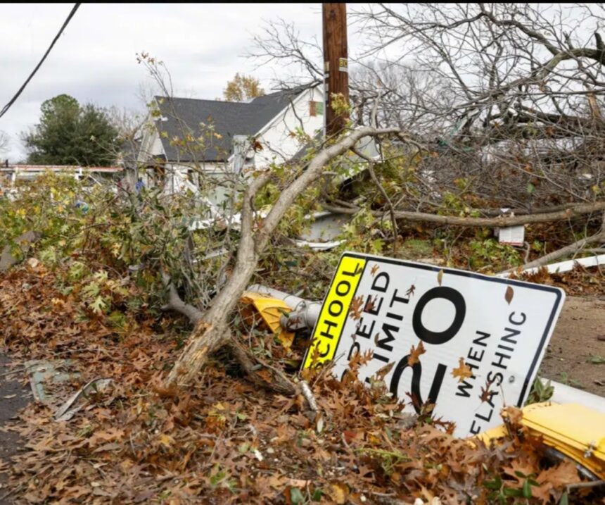 La tormenta estadounidense trae tornados, condiciones similares a ventiscas; 2 muertos