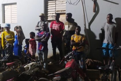 PN apresa dos personas en Valverde por transportar 16 haitianos y mercancias de contrabando