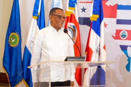 RD Concluye con éxito reunión regional de Directores de Migración miembros de la OCAM