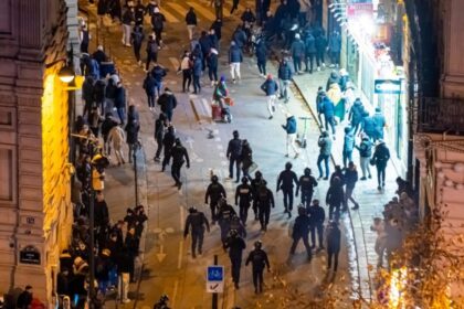 Un muerto y unos 250 detenidos en Francia en celebraciones de la victoria