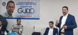 Guido Gómez Mazara juramenta más de 150 dirigentes del PRM en Madrid