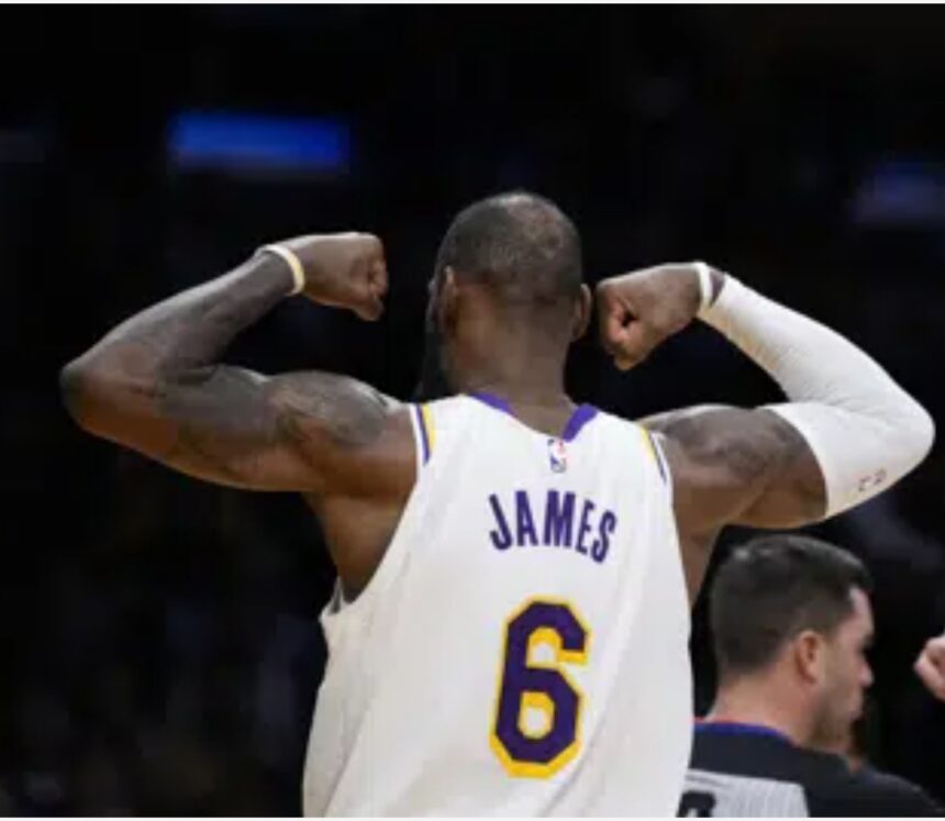 Los Lakers superan la ausencia de Davis para vencer a los tambaleantes Wizards