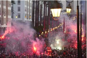 No solo Argentina festeja: el equipo de Marruecos se da un baño de multitudes
