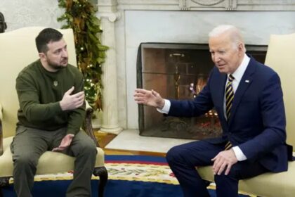 Biden le dice a Zelenskyy: 'Es un honor estar a tu lado'