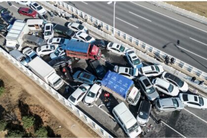 Fuera de Serie: La niebla provoca un accidente con más de 200 vehículos implicados en China