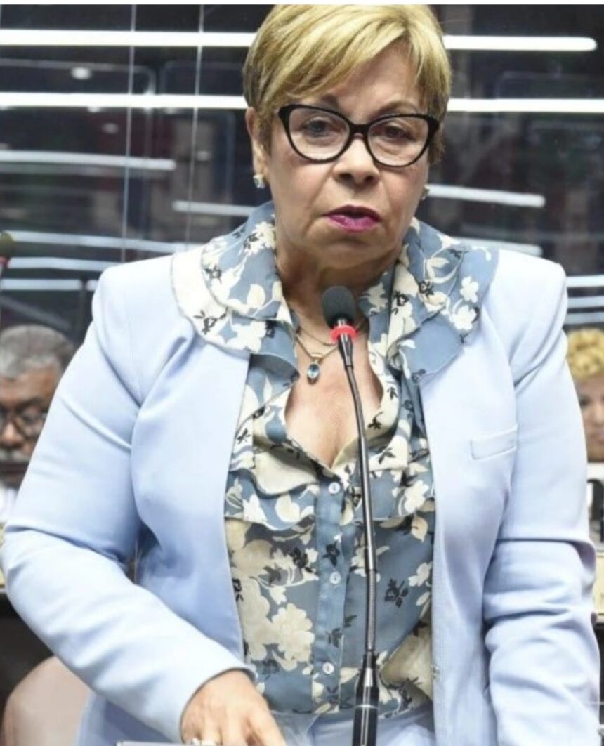 Lila Alburquerque denuncia le hackearon su WhatsApp para pedir dinero