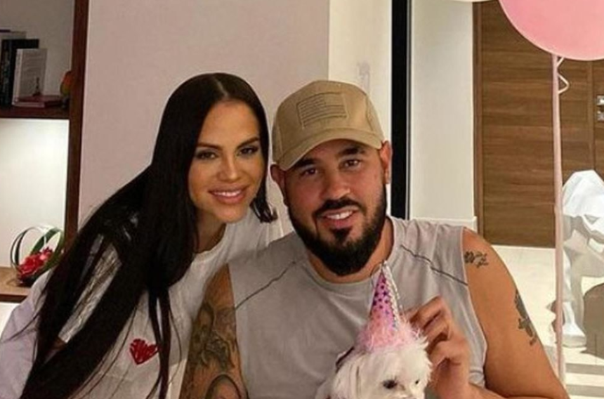 Pina le regala una yipeta a Natti Natasha en su cumpleaños número 36