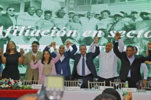 Leonel agradece apoyo del empresario Elmin Noboa en lanzamiento de Fuerza Emprendedora