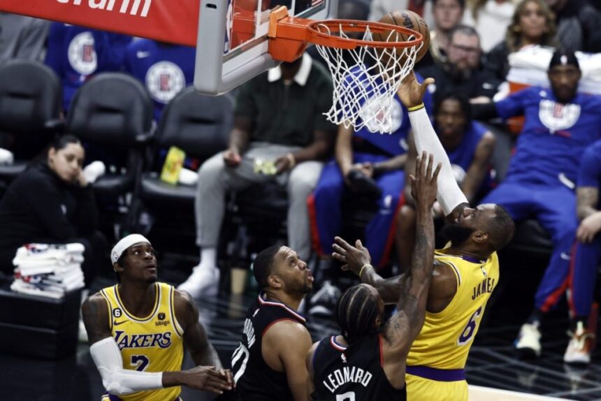 EA4097 USA BASKETBALL e1681200826513
