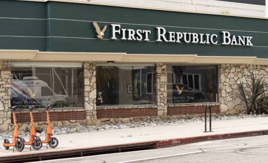 fIRST Bank Republic 1140x694 1