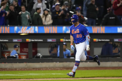 Álvarez empató el HR de 3 carreras en el noveno, Alonso tiene un HR de 3 carreras ganador en el 10 y los Mets vencieron a los Rays 8-7