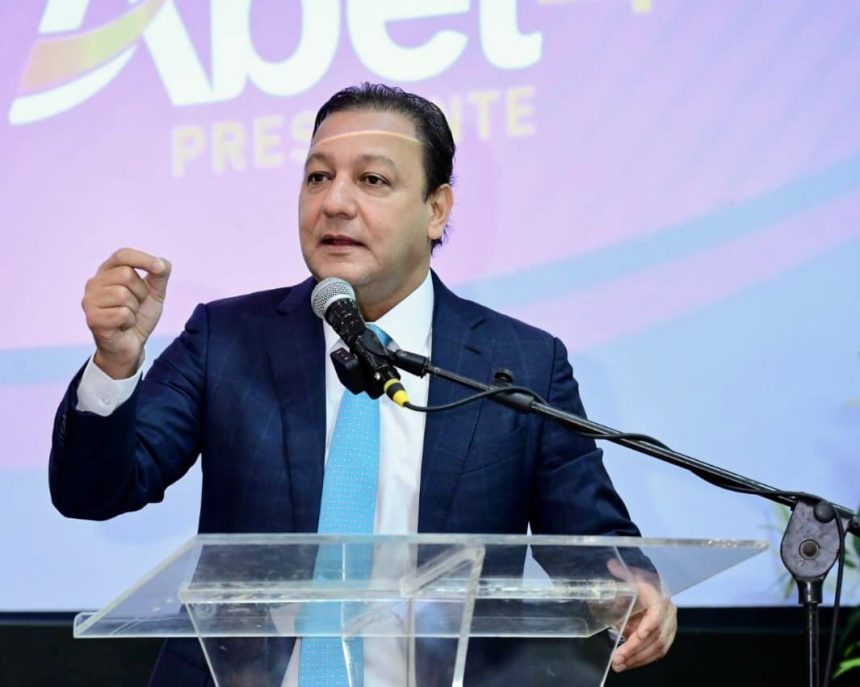 Abel Martínez dice en en 2024 enseñará al Gobierno del PRM cómo combatir la delincuencia
