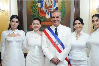 Abinader revela dos de sus hijas y Raquel Arbaje están en contra de que él se reelija