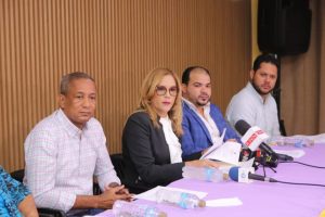 Regidores del PLD acusan alcalde Manuel Jiménez de violar la ley 176-07 y de mala práctica 7 Regidores del PLD acusan alcalde Manuel Jiménez de violar la ley 176-07 y de mala práctica