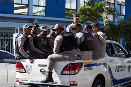 PN mata dos supuestos delincuentes tras atraco en Santiago