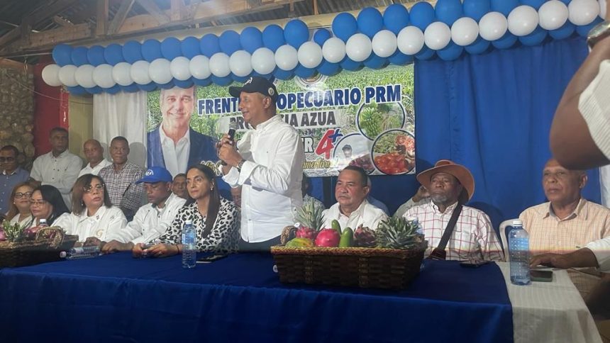 Frente Agropecuario PRM juramenta en Azua a decenas de dirigentes y productores