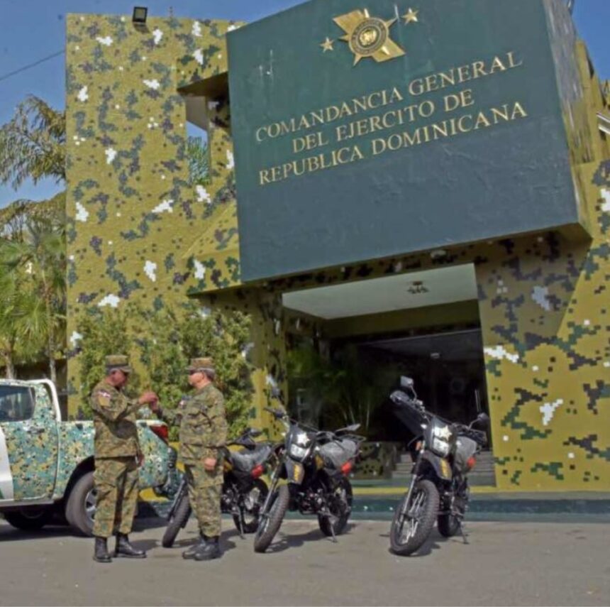 Ejército dominicano niega soldados apostados en la frontera estén desertando
