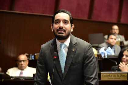 José Horacio critica mayoría oficialista por votar en contra de invitación a ministro de Salud por dengue