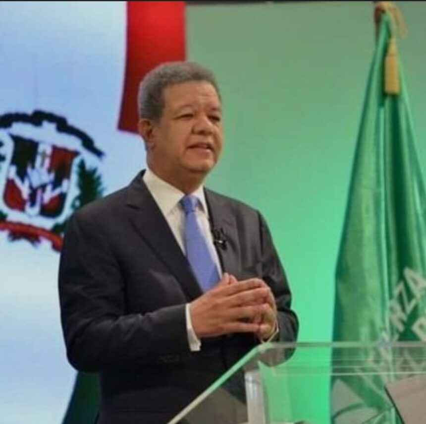Leonel ataca al gobierno por el dengue; dice sistema de salud va camino hacia el colapso