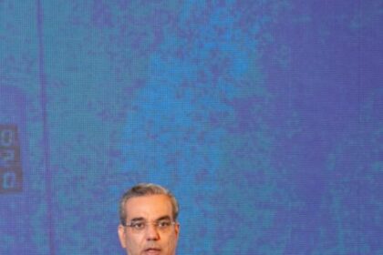 Luis Abinader asegura es un compromiso con las trabajadoras domésticas proteger sus derechos