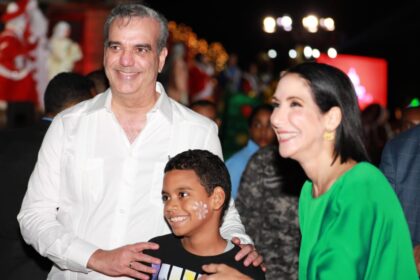 Abinader inaugura Villa Navidad 2023 y recuerda es un espacio para el disfrute y unificación familiar