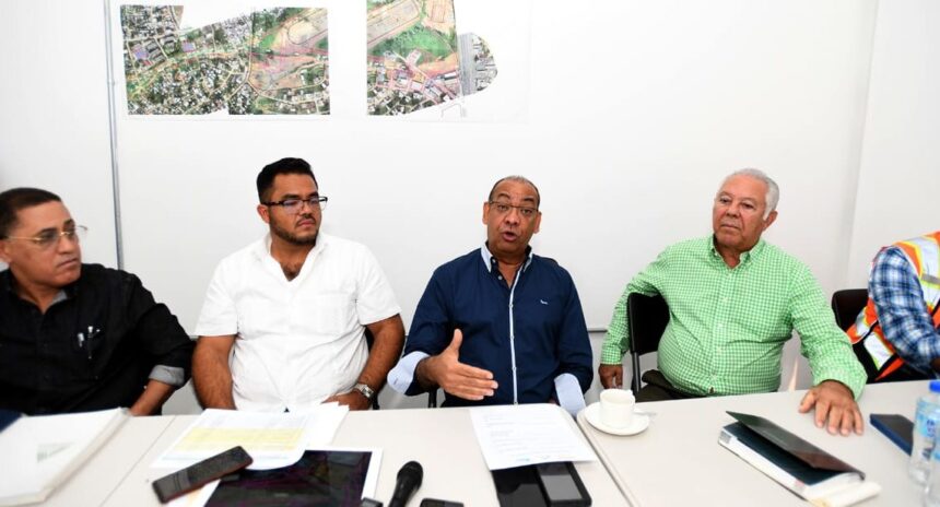 Trabajos en la circunvalación de Los Alcarrizos han avanzado un 65%, según MOPC