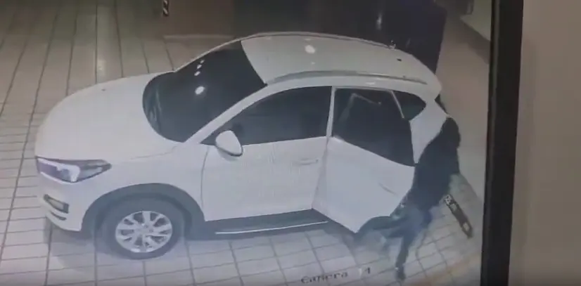PN investiga asalto en una torre de apartamentos en La Esperilla