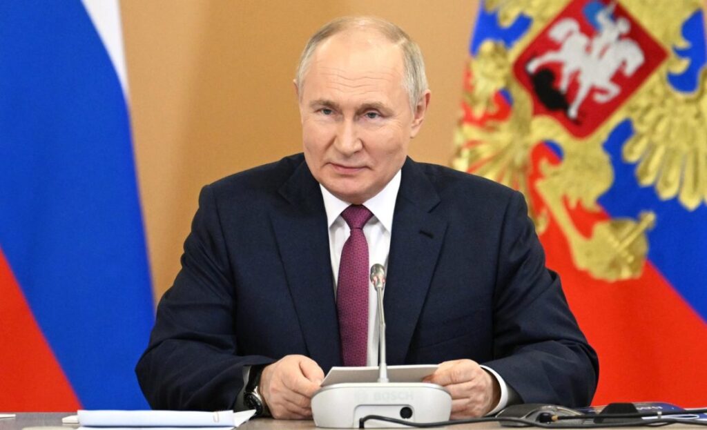 Rusia acusa a Biden de comportarse “como un vaquero” al llamar a Putin “hijo de puta”