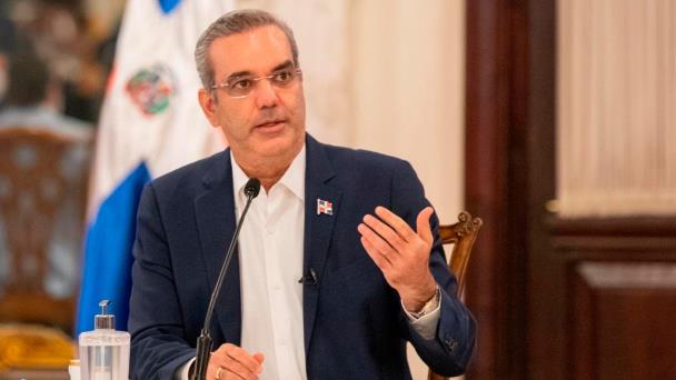 Presidente Abinader dice incendio en la Penitenciaría de La Victoria está bajo control