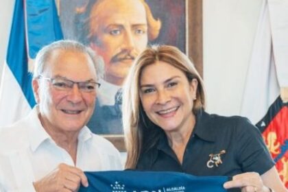 Carolina Mejía reconoce a Frank Rainieri mentor turístico de Santo Domingo