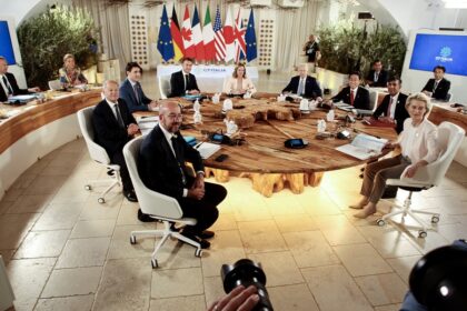 El G7 llega a un acuerdo “provisional” para dar a Ucrania un gran préstamo