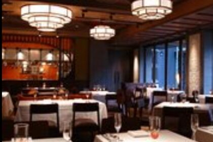 Precios de restaurantes y hoteles con alzas estrepitosas