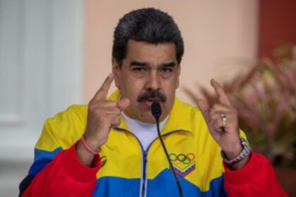 Maduro insta a migrantes a volver a Venezuela, promete será la maravilla de Sudamérica