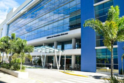 Abinader asegura que la Ciudad Sanitaria Luis Eduardo Aybar será terminada