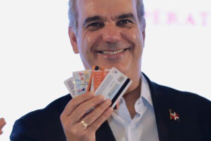 Abinader asegura pobreza está reduciéndose consistentemente en RD