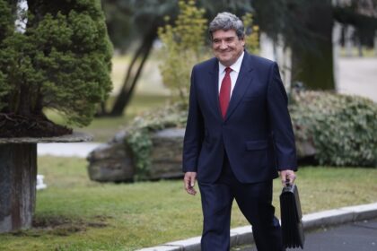 El ministro José Luis Escrivá es designado gobernador del Banco de España hasta 2030