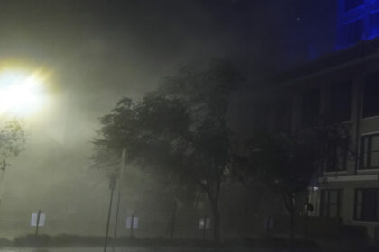 Huracán Milton deja a oscuras a más de dos millones de personas en Florida (VIDEO)