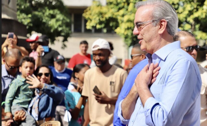 Abinader encabezará Consejo de Ministros en Puerto Plata y entregará renovado estadio