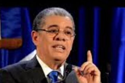 Amarante dice intolerancia de Danilo motivó su expulsión del PLD y lo acusa de actuar como jefe grupal, no como lider