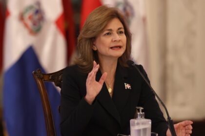 “El presidente Abinader tiene su corazón y sus oídos en el sentir de la gente”, dice la vice