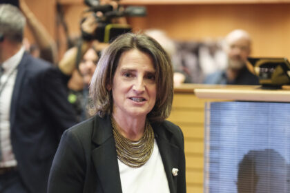 Las inundaciones en Valencia dejan fango político y acusaciones cruzadas que llegan hasta Europa
