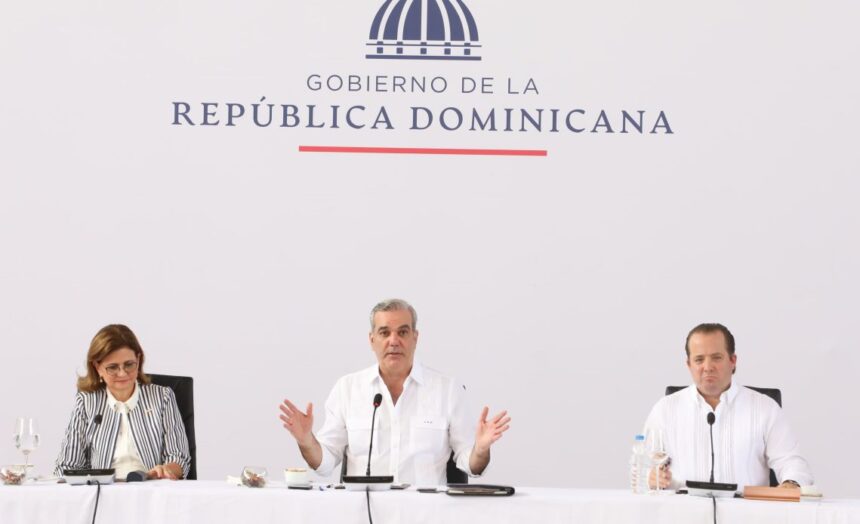 Abinader encabezan cuadragésimo séptimo Consejo de Gobierno